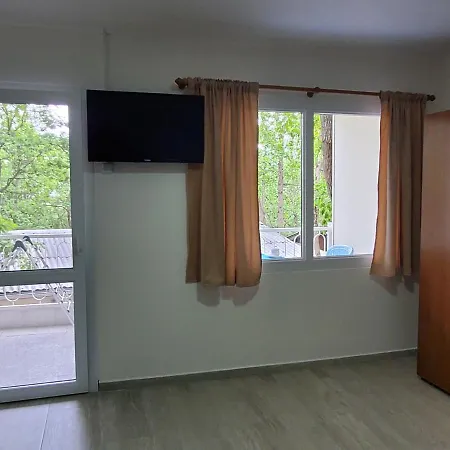 Guest house Бунгала Романтика